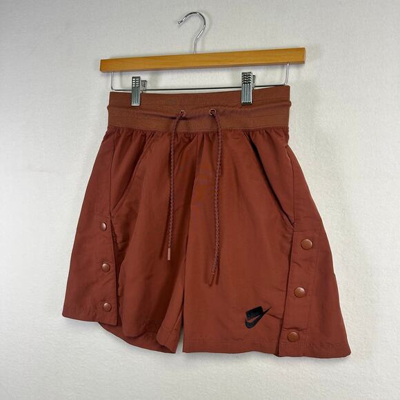 Woman's‎ Nike High Rise NSW Shorts- Size XS Athletic Active - Picture 3 of 11